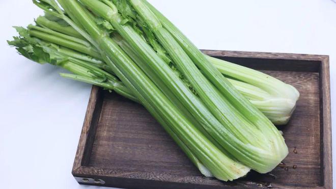 药”备孕的夫妻需注意以免怀孕困难凯发k8入口这几种食物堪称“避孕(图1)