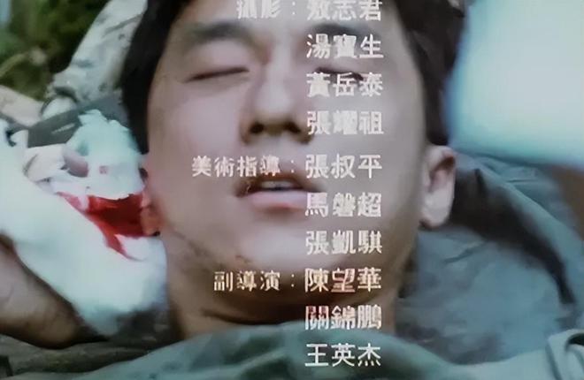 女徒弟在美国庆生举止亲密关系不一般K8凯发71岁成龙近照曝光：紧抱美(图5)