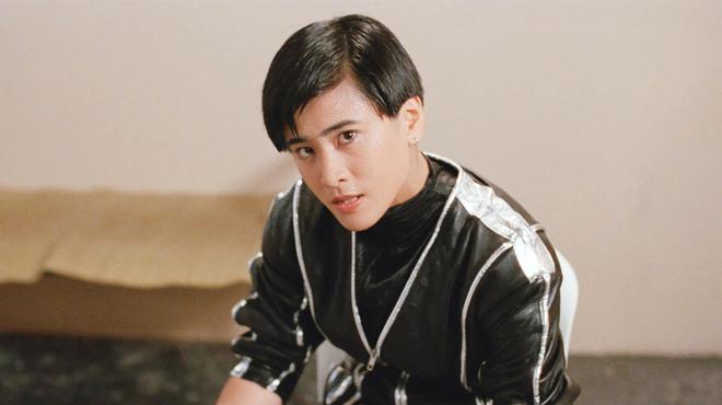 明星生存现状多人离世有人79岁还在打凯发K8旗舰厅香港影坛红极一时的外籍(图12)
