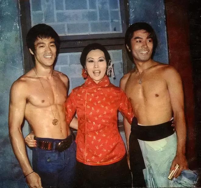 明星生存现状多人离世有人79岁还在打凯发K8旗舰厅香港影坛红极一时的外籍(图56)